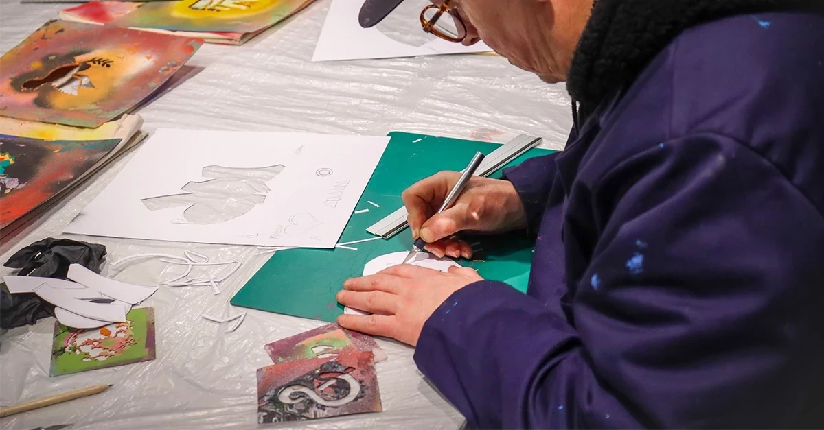stencil art workshop